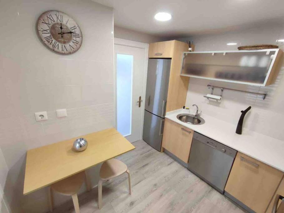 Exclusivo Apartamento Con Aparcamiento Gratuito Laredo Zewnętrze zdjęcie